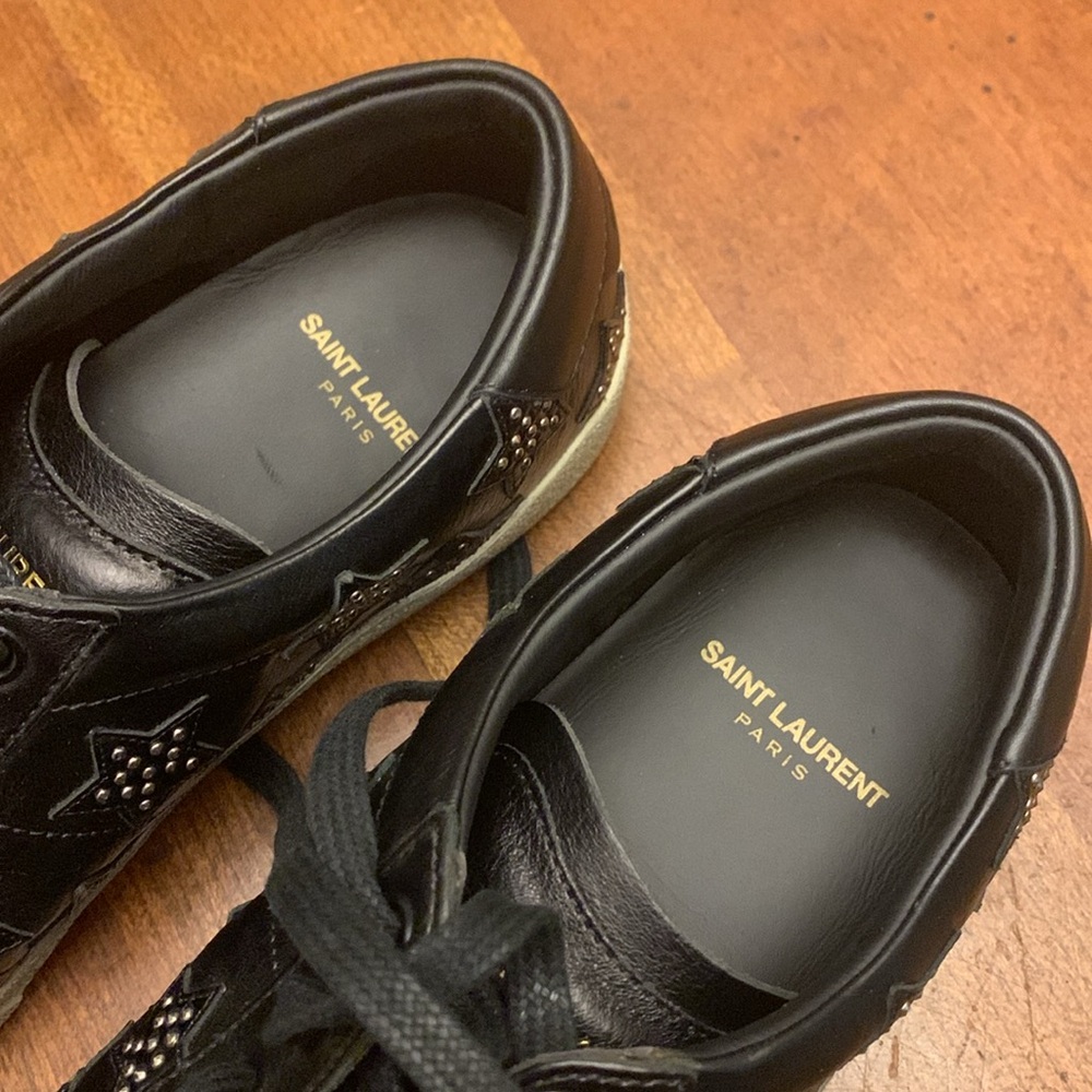 Yves Saint Laurent Black Leather Star Stud Low-Top Sneakers - Picture 3 of 9